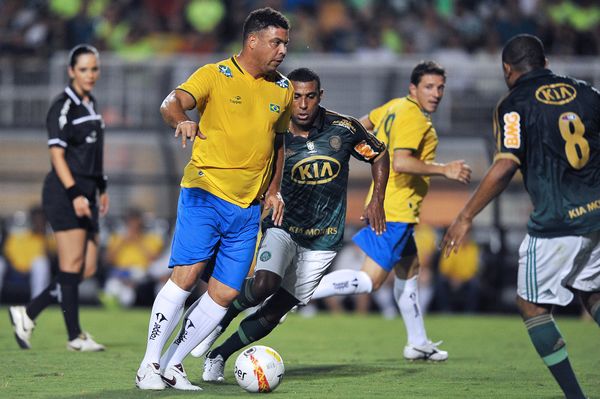 国女排冲击 国女排冲击