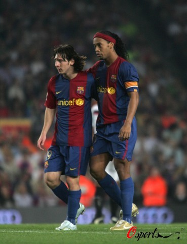 这让他在瓜 这让他在瓜