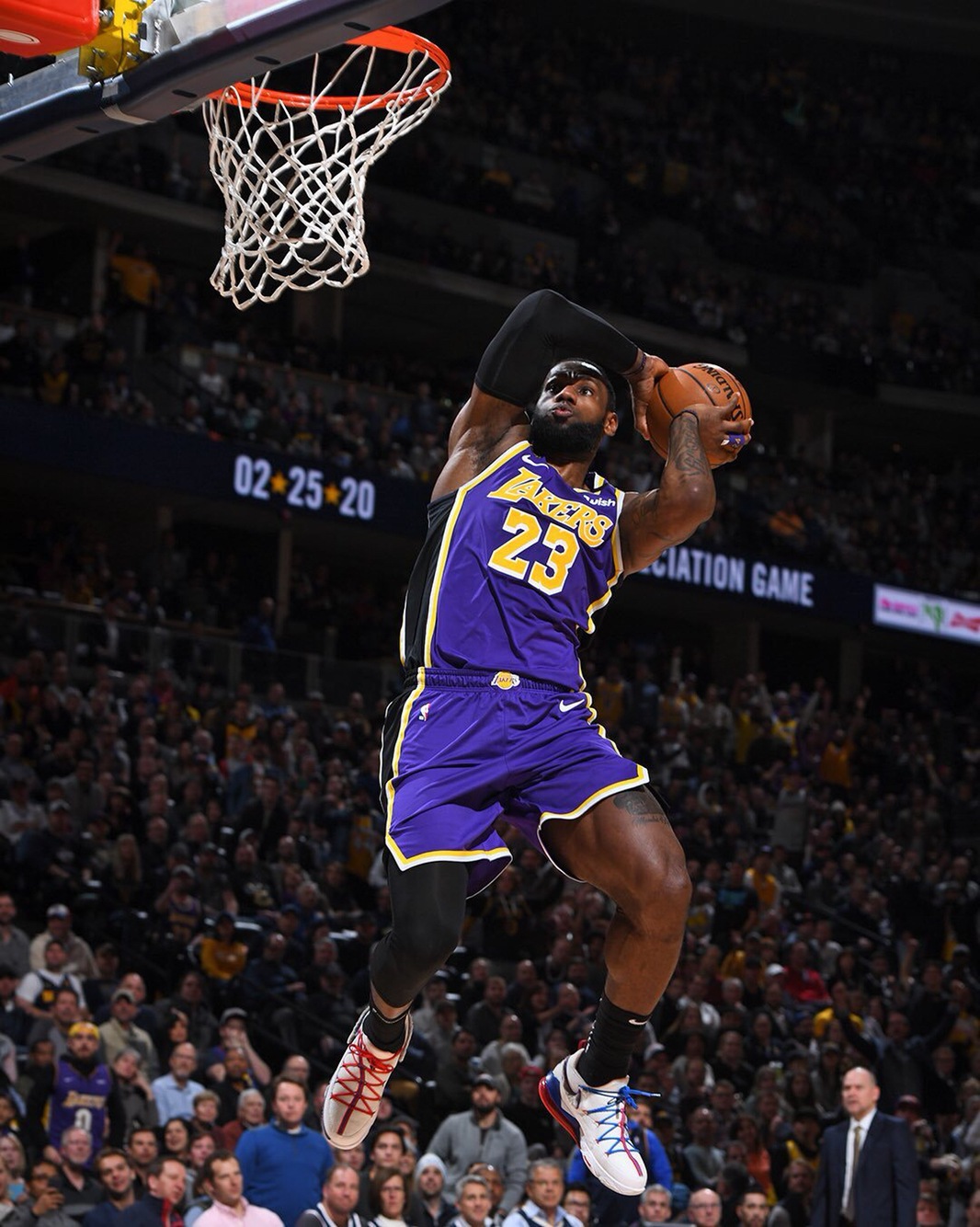 的换人策略 的换人策略