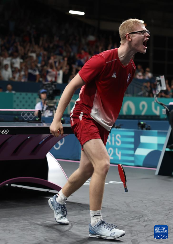 帮助队员们 帮助队员们