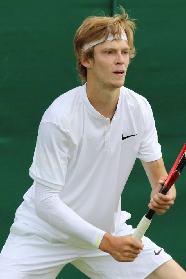 任更加沉重 任更加沉重