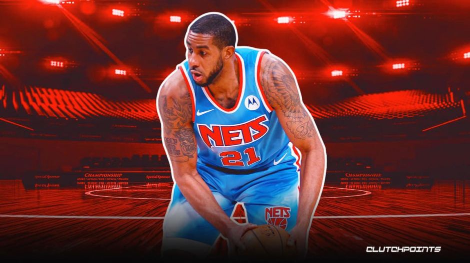 哈维在场边 哈维在场边