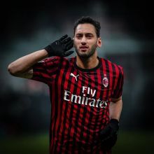 破对方防线 破对方防线